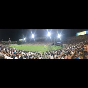 Meet your Posher, Armando